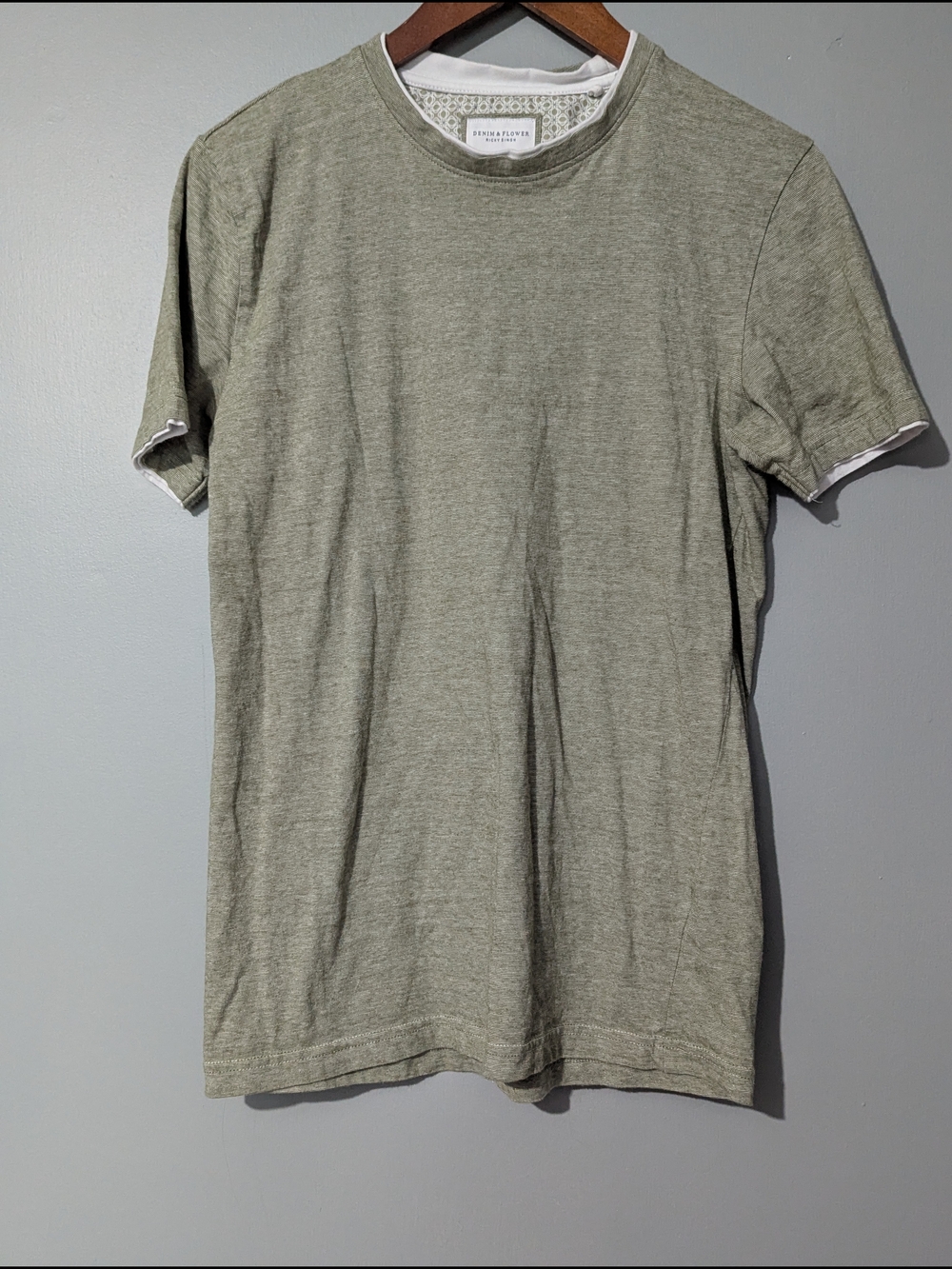 Denim & Flower Ricky Singh Men's Olive Heather Crew Neck T-Shirt